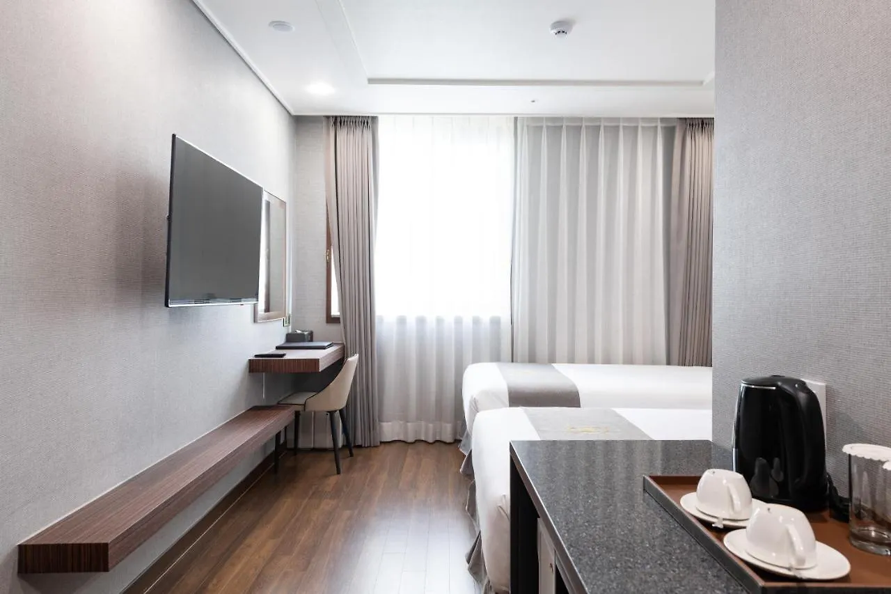 Hotel L'Art City Incheon 3*,