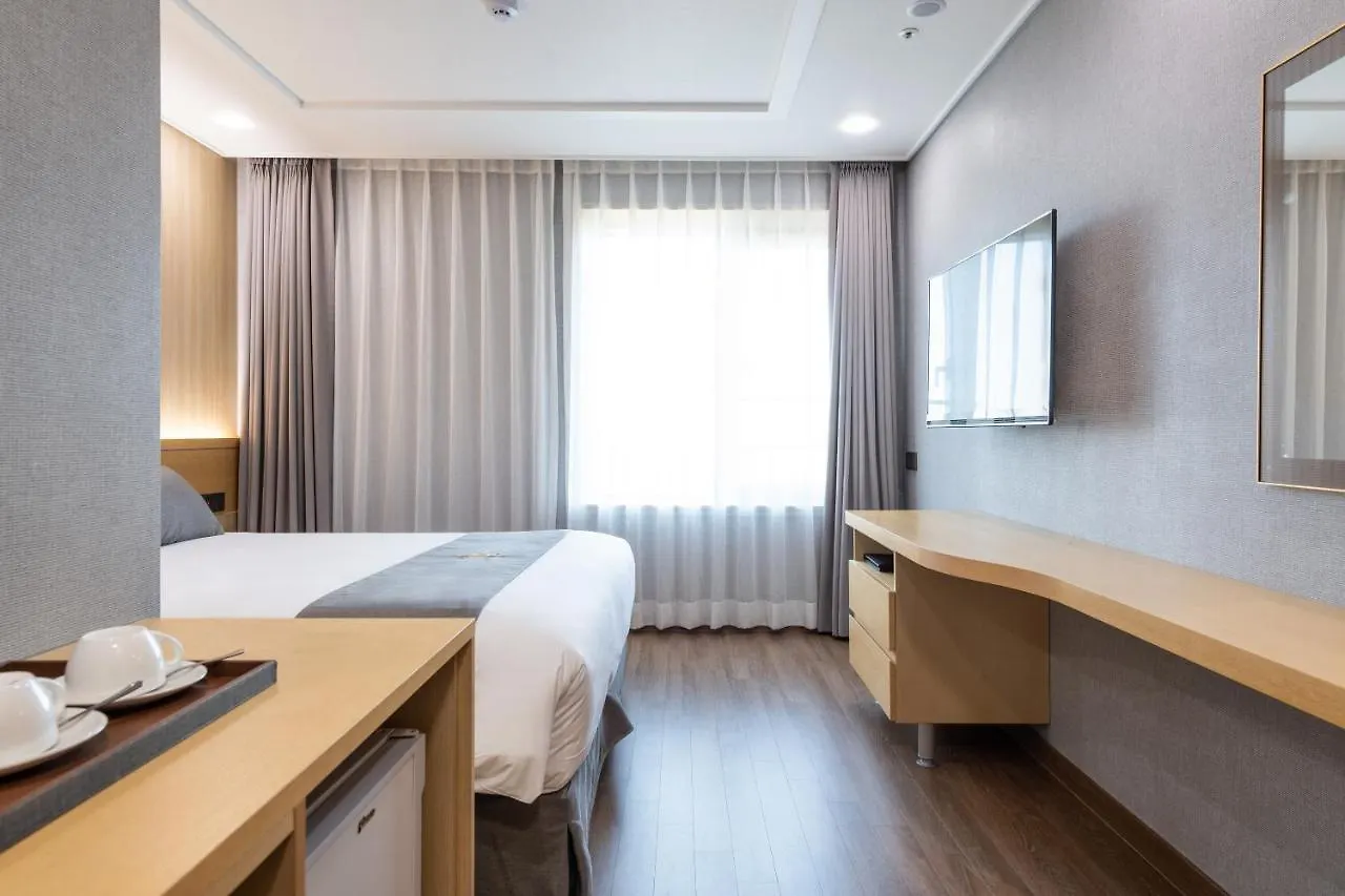 Hotel L'Art City Incheon