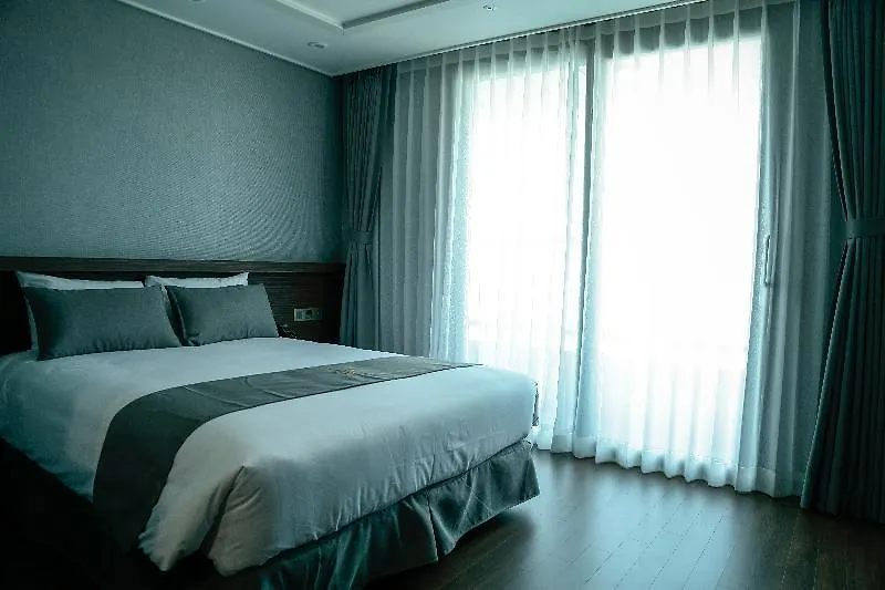 Hotel L'Art City Incheon